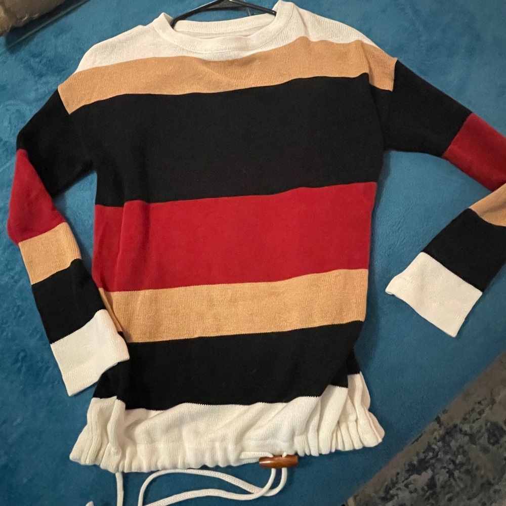 🦋Striped Multicolor Women's Sweater.